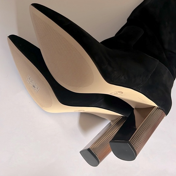 Kors Paloma over-the-knee boot, black suede - Picture 7 of 11